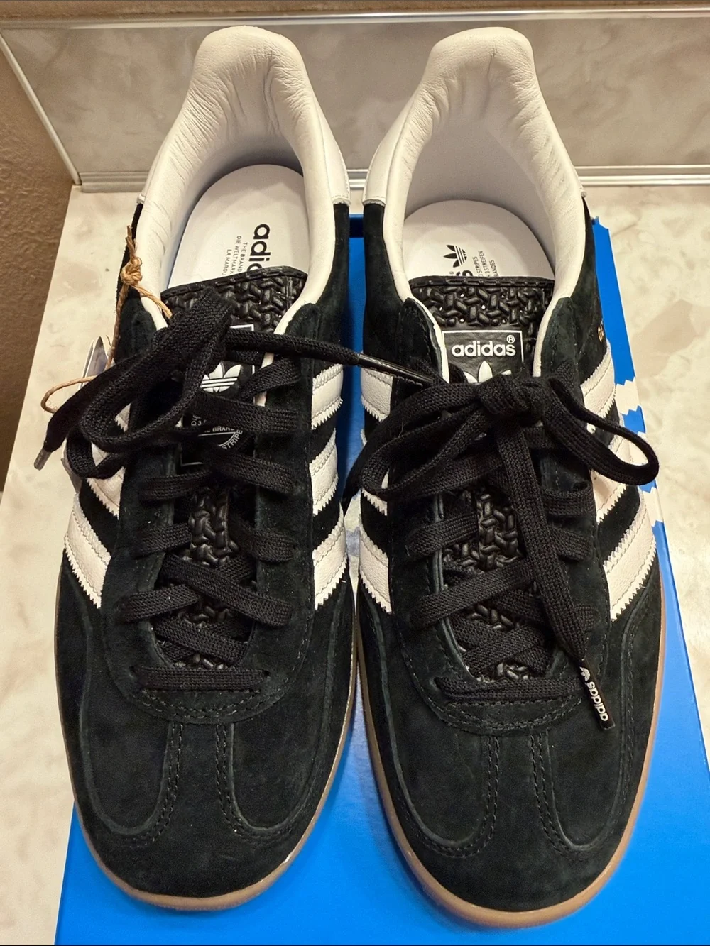 Adidas Gazelle indoor sneakers in black M5 W6